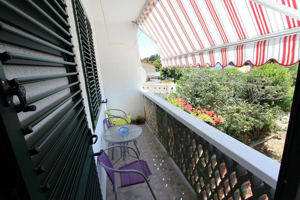Apartment Dina Ровинь Экстерьер фото